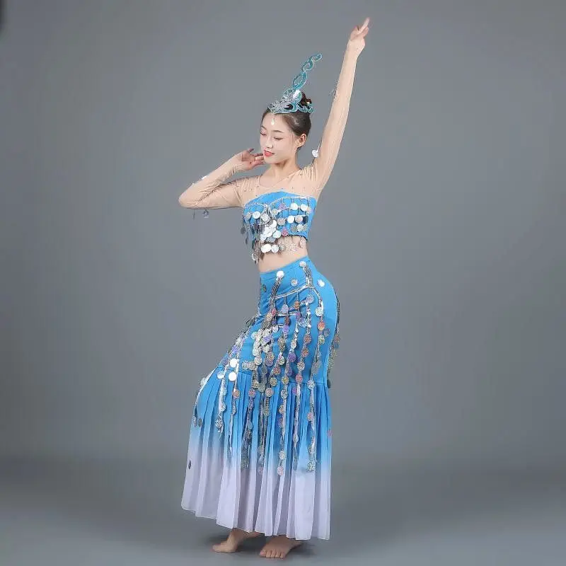 Dai Ethnic Dance Costumes Performance Costumes Pavane Dancer Dress Suit Performance Costumes Sequin Peacock Dance Costume