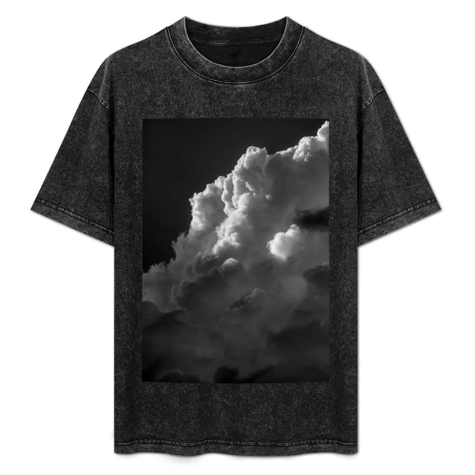 

Clouds 4 In Black and White T-Shirt anime clothes graphic t shirts man t shirt vintage clothes mens cotton t shirts