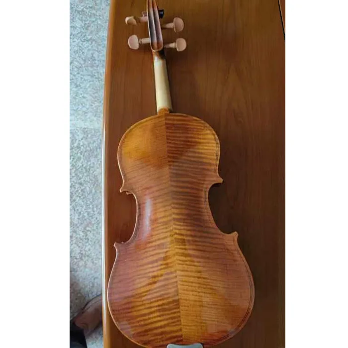 

Wholesale Premium Vendor's Flame Maple Violin Kit Strings Manufactured In China