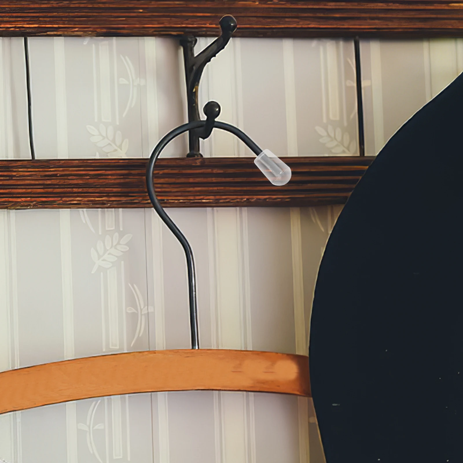 

100Pcs Clothes Hanger Protective End Caps PVC 2.5mm Inner Hole Covers Soft Hanger End Guards for Clothes Protection