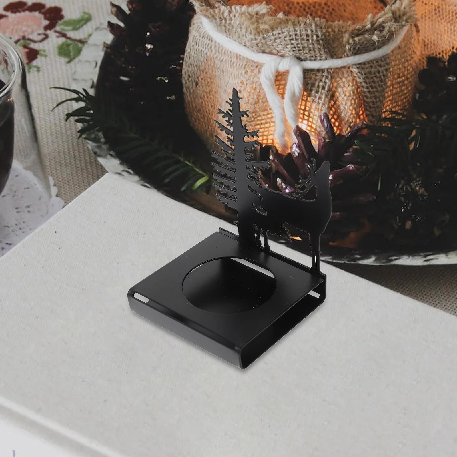 

4Pcs Christmas Elk Metal Holders Table Centerpiece Iron Tealight Stand Desktop Xmas Decoration Candles Holder