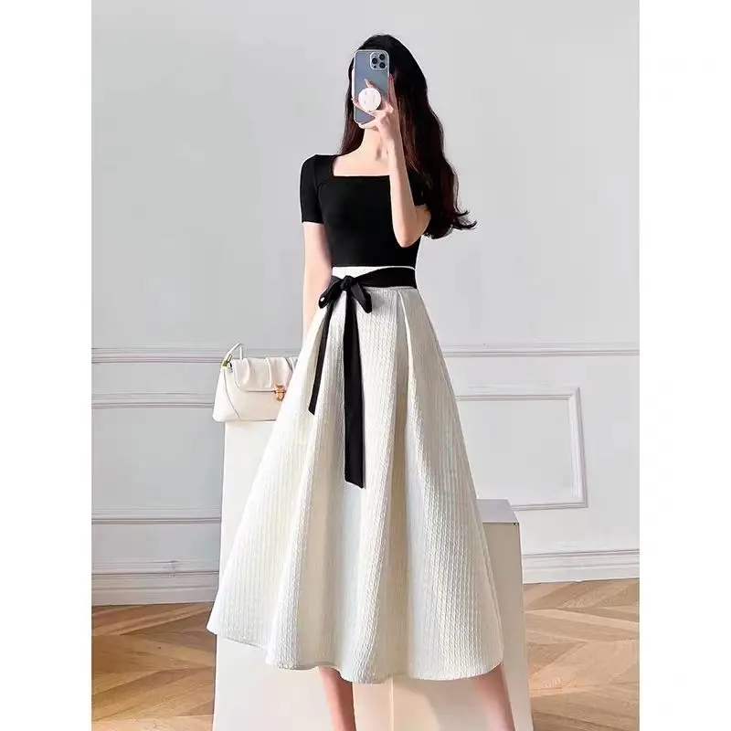 Fashion temperament two-piece set women's small fragrant style square collar waist cinching lace up knitted top+half skirt