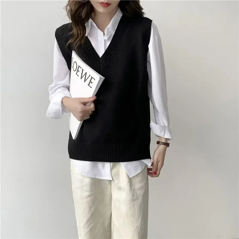 Women Sweater Vest Autumn and Winter Korean Loose Black V-neck Knitted Vest Sleeveless Sweater Women