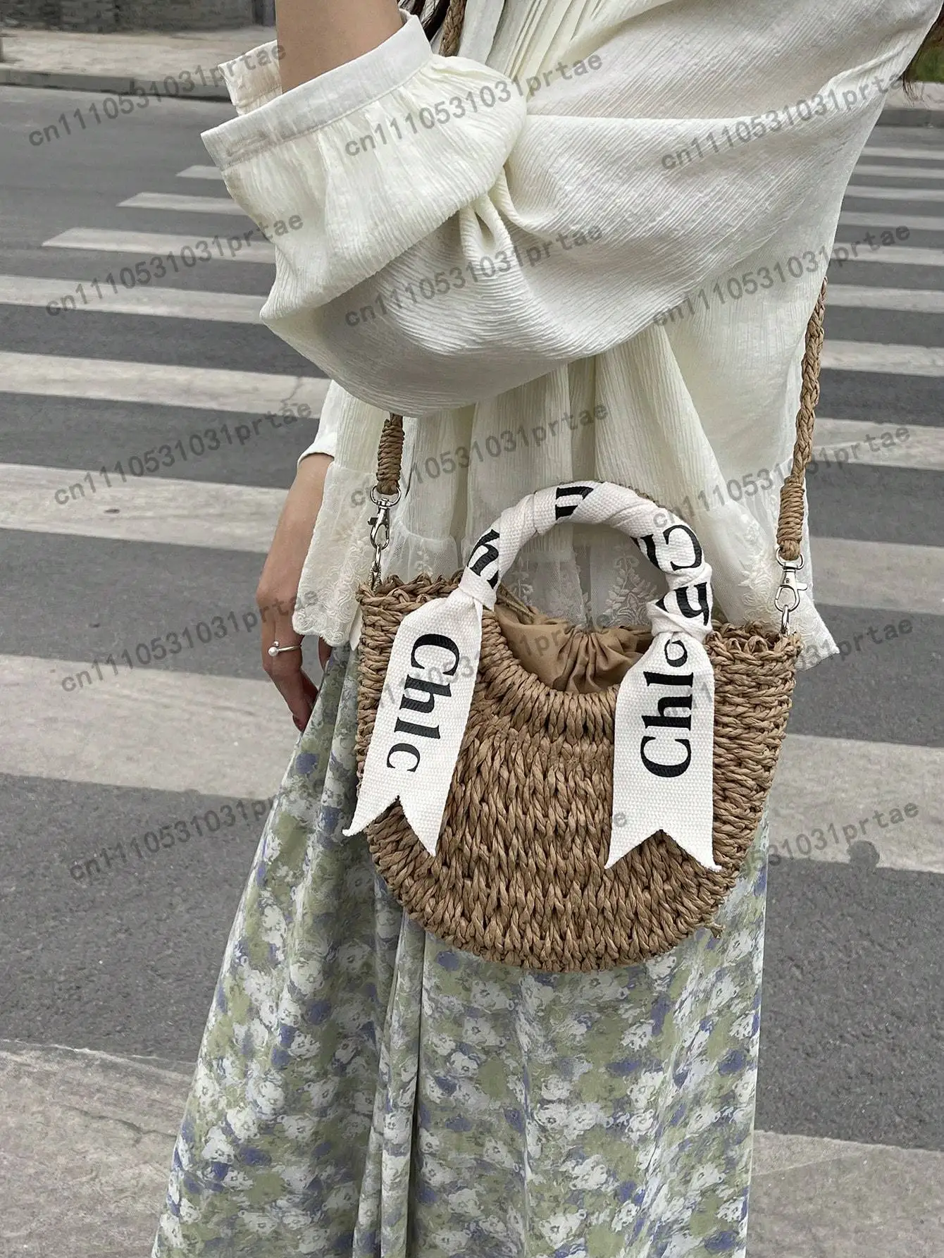 1pc Fashion Women's Handbag, Crossbody Bag, Shoulder Bag, Woven , Beach , Scratch-Resistant Material, Suitable For Shoppin