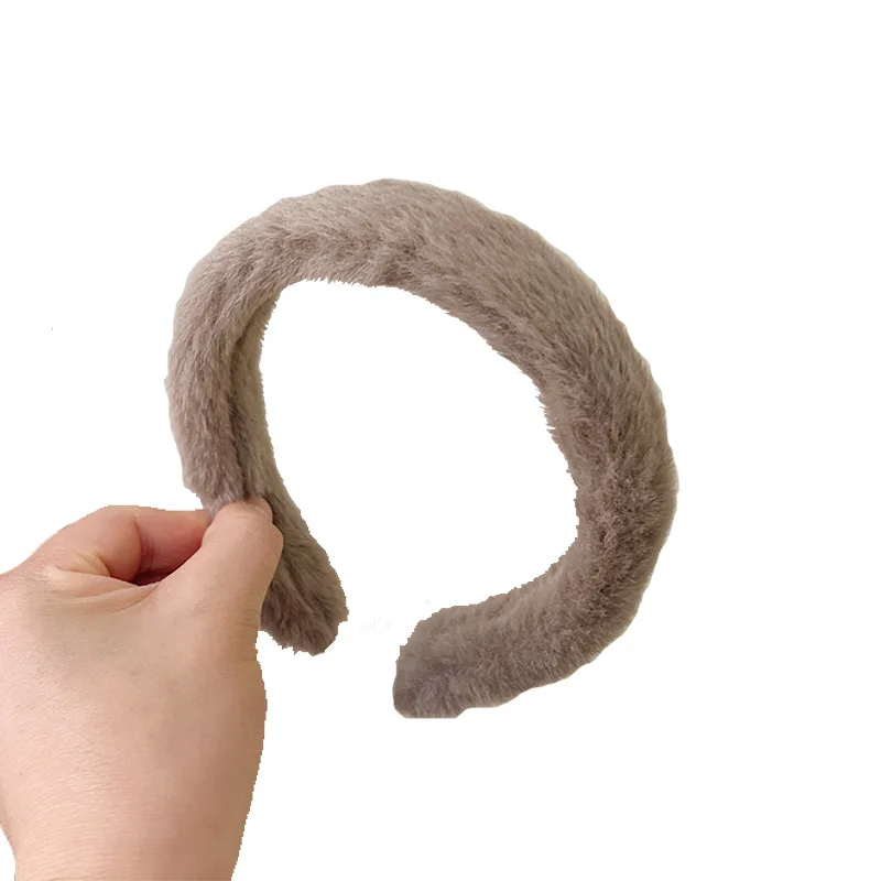 Charming and Trendy Hair Accessory, Faux Rabbit Fur Headband for Women, Soft and Fluffy Headband for Winter