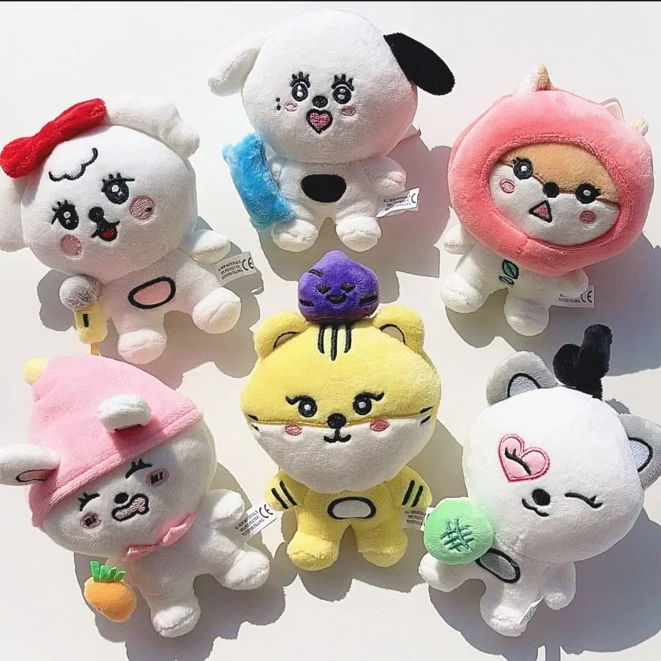 15cm Stayc peluche Kpop Stayc Sumin Sieun Isa Seeun Yoon J Set di bambole di peluche Stayc accessori portachiavi decorazioni con ciondolo farcito