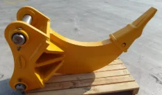 Heavy-duty Double-tooth Ripper, Suitable for 1-50ton Excavator, Digging, Loosening Soil, Layering in Various Working Condition