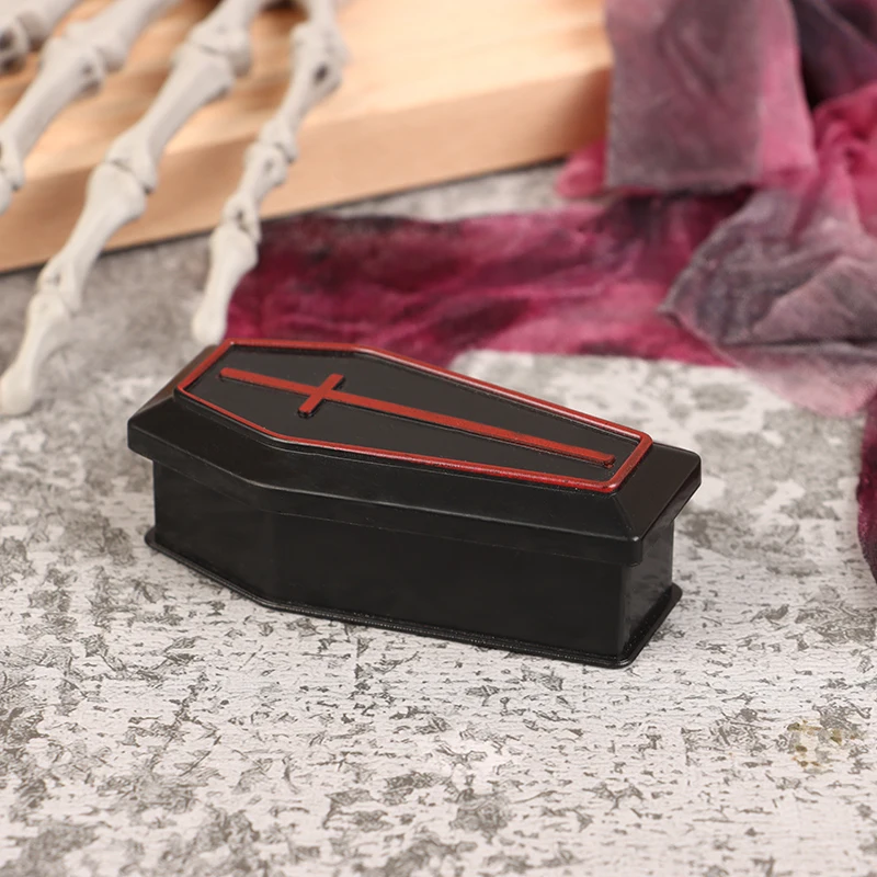 2pcs Miniature Empty Coffin Boxes Prank Props Miniature Coffin Box Halloween Party Props