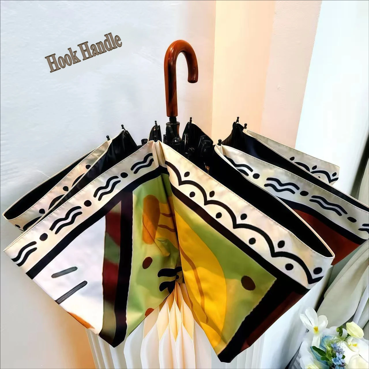 Cartoon Fresh Style Black Glue Dual-Use Umbrella, Curved Handle Floral Sun Umbrella for Women, 3-Fold Sunscreen Parasol
