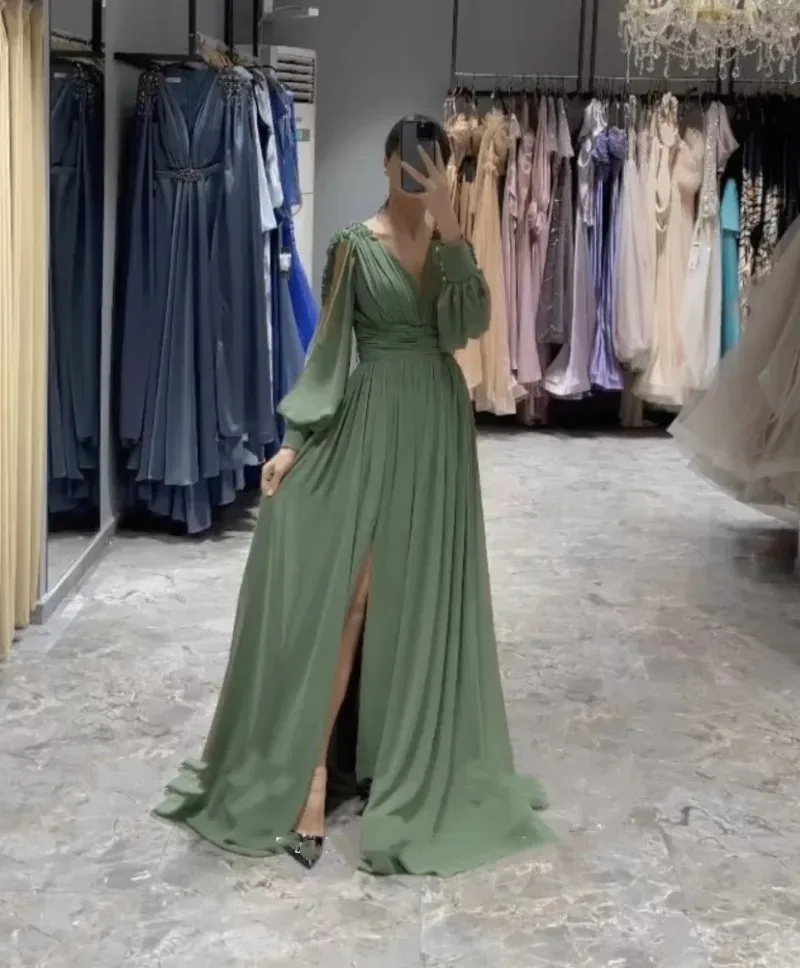 Vestidos De Baile De Chiffon Verde A Linha, Decote Em V, Mangas Longas Puffy, Vestido De Noite Frisado Para Casamento, Fenda Lateral, Vestido De Festa De Celebridades