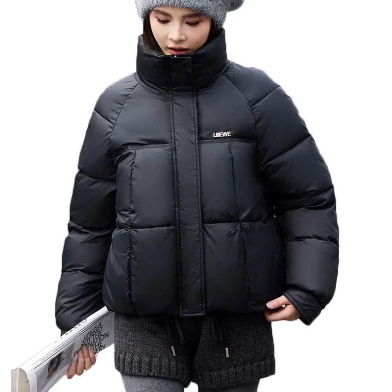 2026 سترات الشتاء النسائية الكورية سميكة صغيرة الوقوف طوق موضة قصيرة الخبز القطن وسادة مبطنة ملابس خارجية الإناث