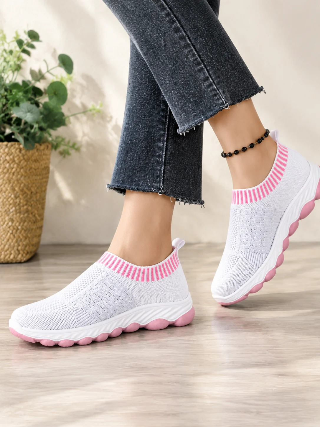 Frühling Herbst Damen Slip-On Strick-Wanderschuhe Atmungsaktives Mesh Rutschfeste Plattform Weiche Sohle Komfortable Orthopädische Freizeitsneaker – Detail 4