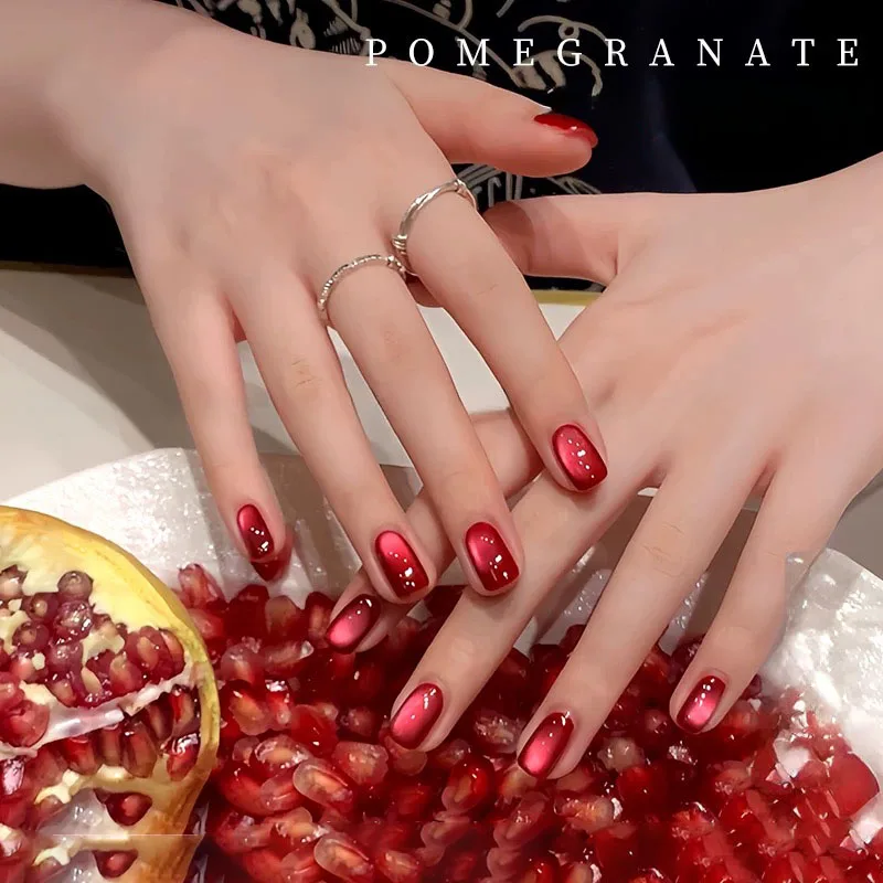 미아넬 10ML 겨울 크리스마스 레드 석류 캣아이 네일 폴리쉬 와인 레드 글라스 비즈 2025 트렌디 겨울 네일 아트