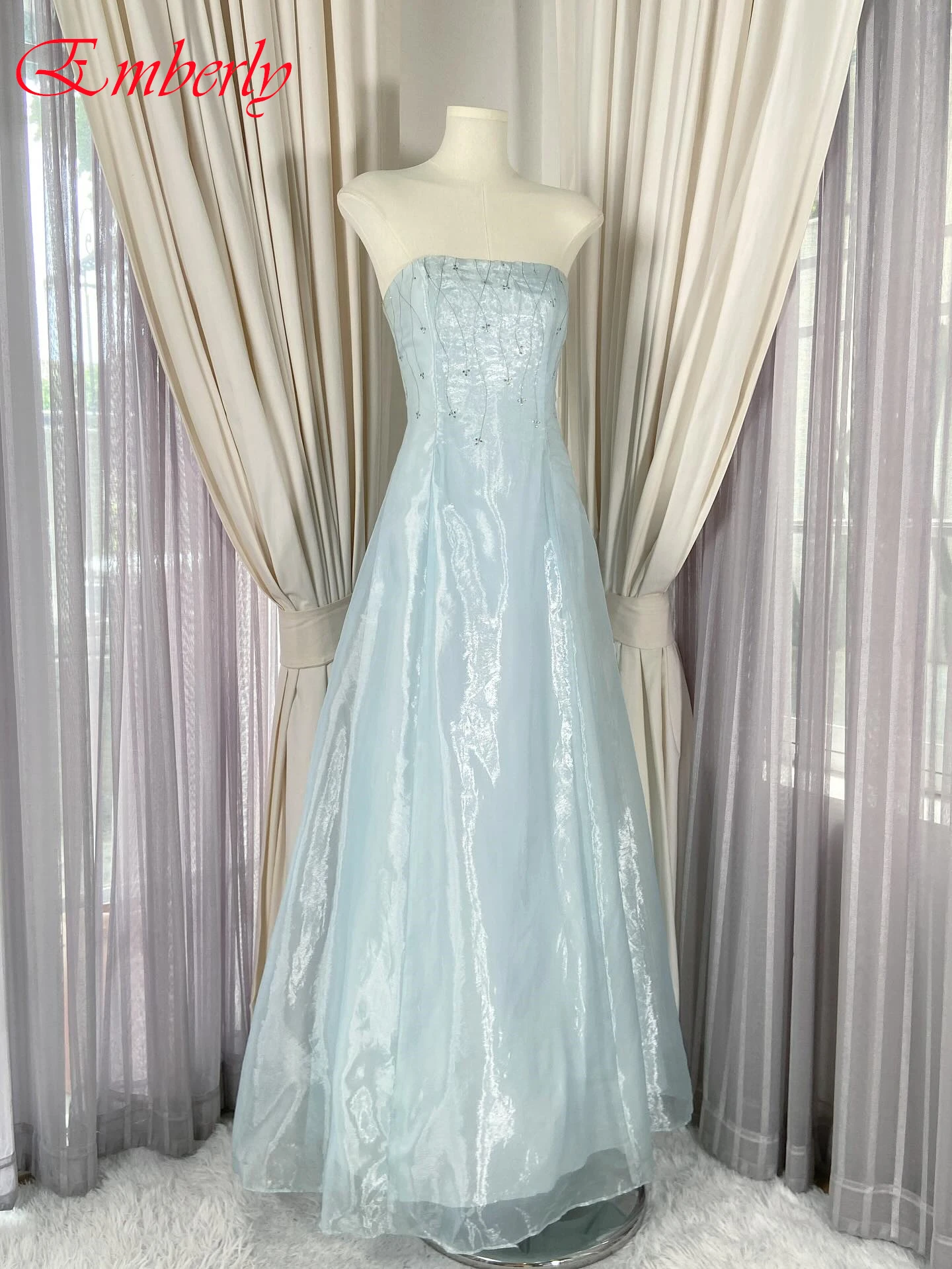 

Customized A-Line Strapless Sleeveless Formal Evening Dress Delicate Modern Celebrity Gowns Fashion High Quality Party Dress