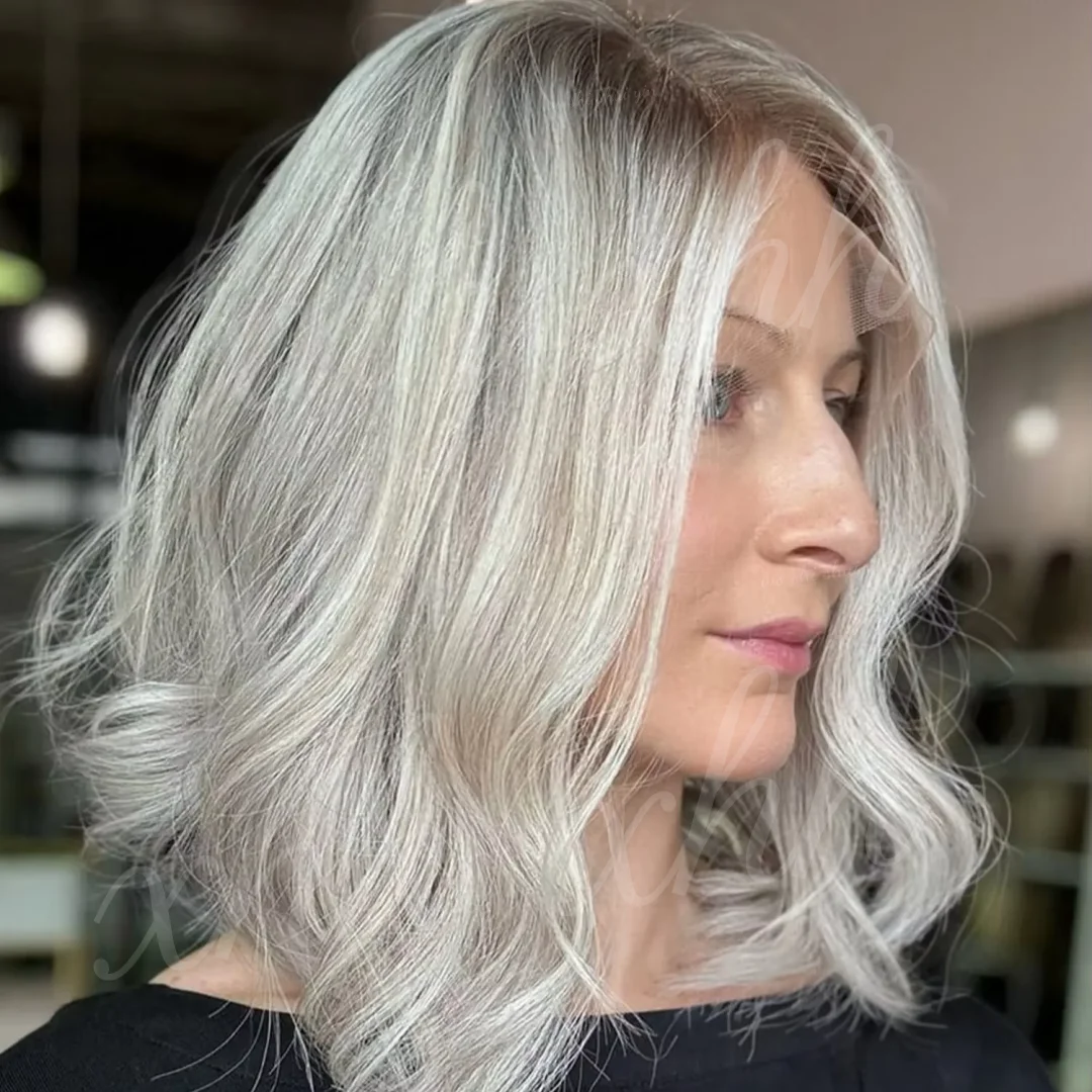 Natural HD Lace Ombre Blond 24Inch Wave Wig for Women Pre-Plucked Transparent Lace Frontal Versatile Hair Wig