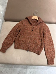 Luxurious casual zipped knitted cashmere cardigan with lapel collar