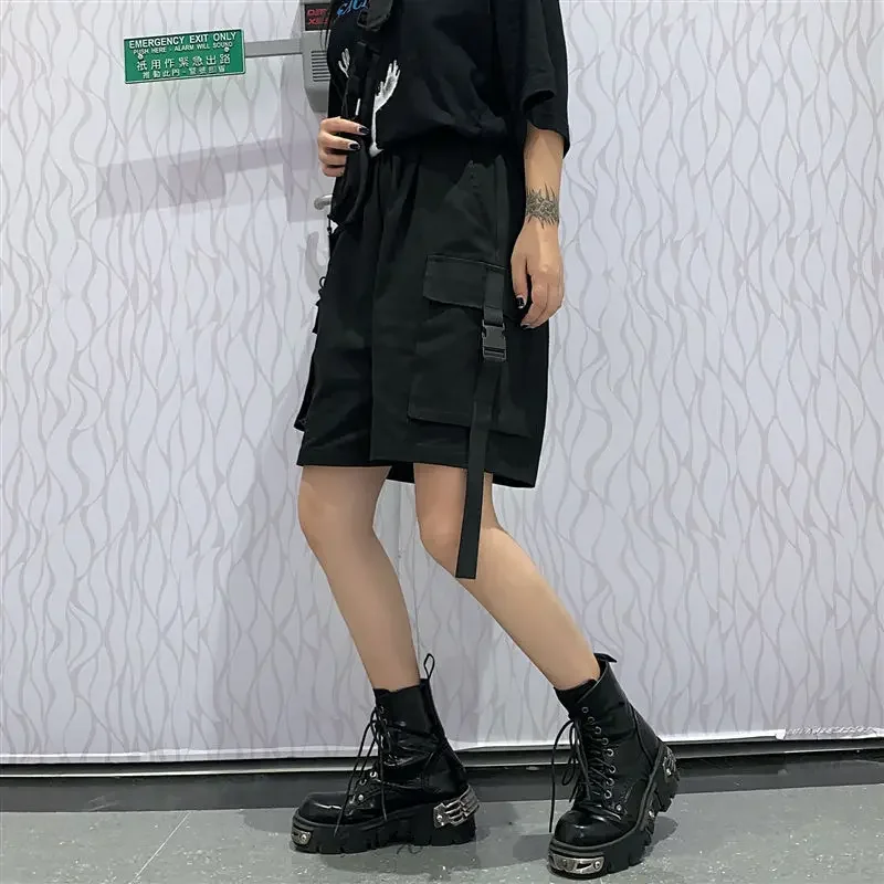 Black Cargo Shorts Women Summer Streetwear Couple Wide Leg Shorts Woman Harajuku Big Pockets Knee Length Pants 4Xl 2025 New