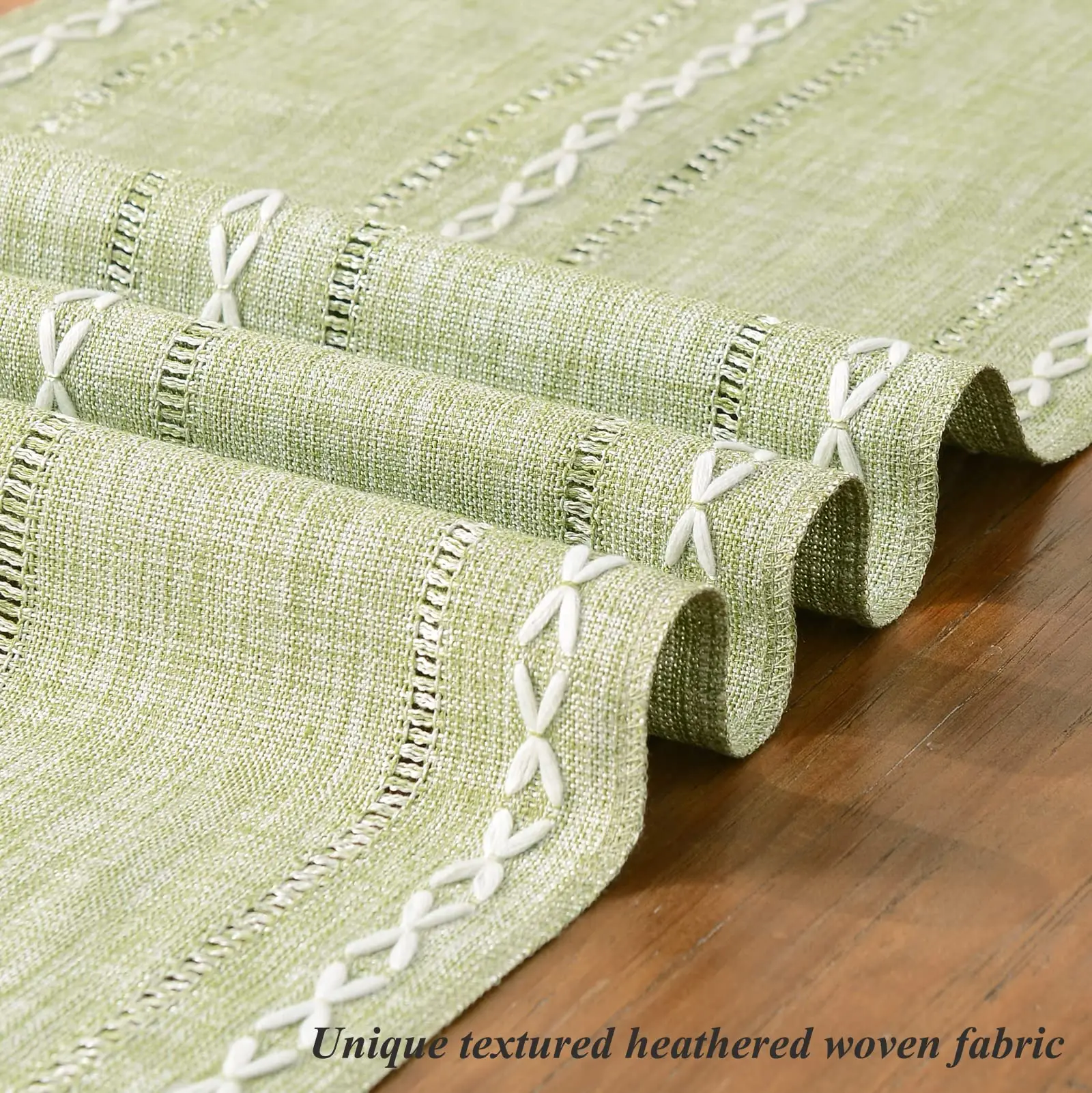 Linen Table Runner Farmhouse Rustic Table Runners with Tassels for Dining Kitchen Coffee Party Dresser Decoration Lvory Green