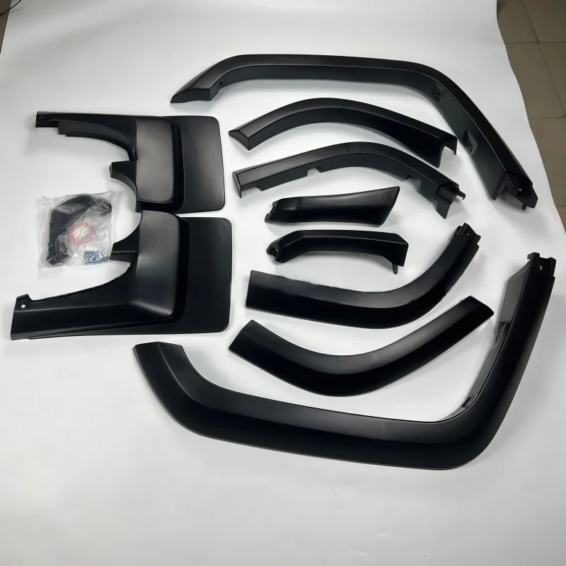 مناسبة لسلسلة LC70 قوس العجلة SUV إصدار رباعي الأبواب 75، 76، FJ79 باترول مع شبكة واقيات الطين