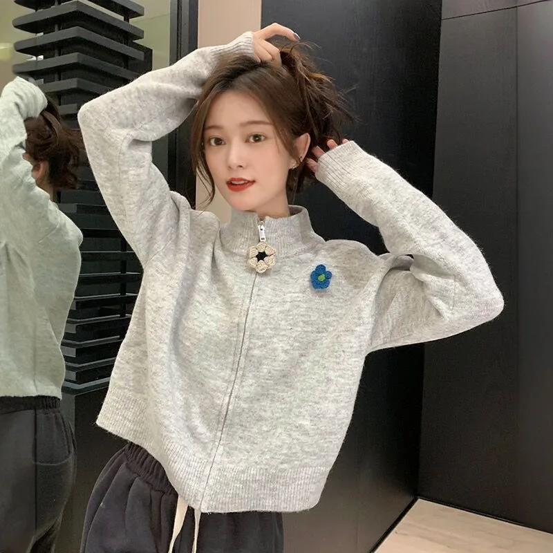 سترة متماسكة المرأة سستة سترة تقسم نصف عالية طوق لاعبا الصلبة الشارع الشهير ملابس خارجية فضفاضة عادية 2025 الخريف