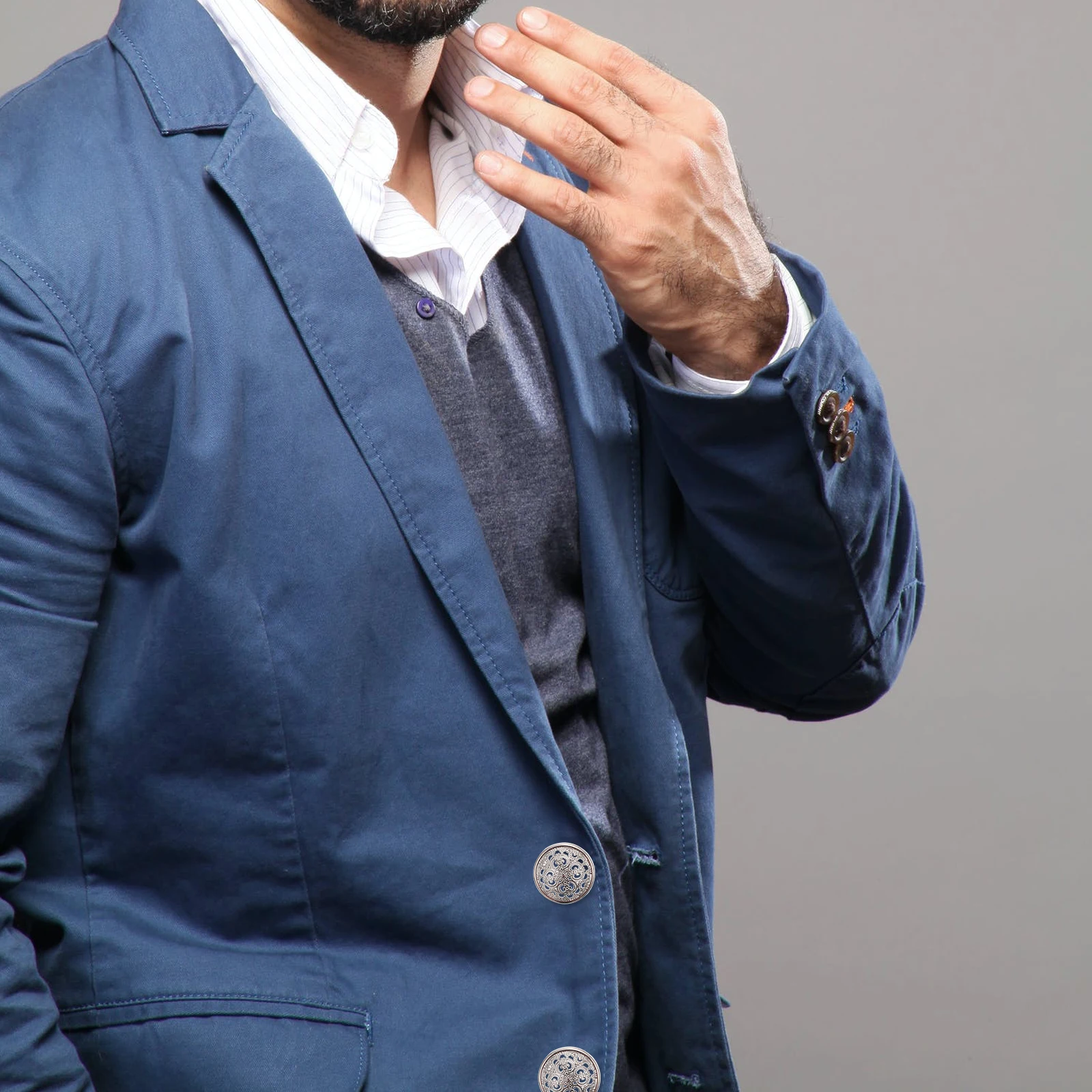 

50Pcs Sewing Buttons Hollow Vintage Alloy Metal Buttons Clothing Accessories DIY Suit Sweater Skirt Decoration Replacement