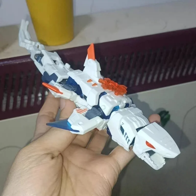 

52toys Beast Box Series Great White Shark Transformation Assembly Puzzle Models Trendy Mecha Figurines Charm Collectible Gift
