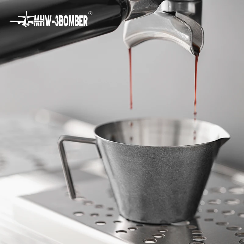 MHW-3BOMBER Coffee Measuring Cup Measuring Cup Sharp Mouth Stainless Steel with Scale Measure Jug Professional Home Barista Tool