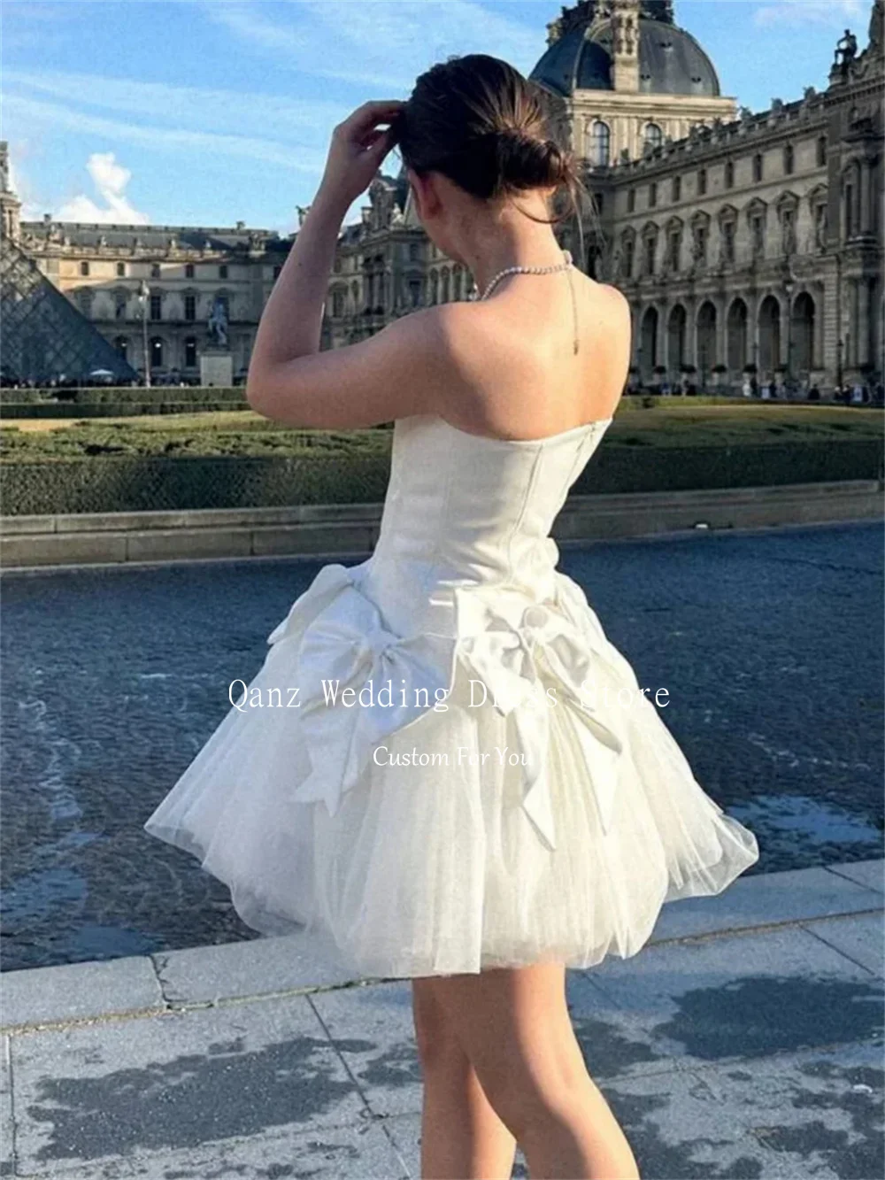 Qanz Modern White Bow Mini Wedding Dress Open Back Draped Mini-length Above Knee Birthday Dress Customized Vestidos Novias Boda