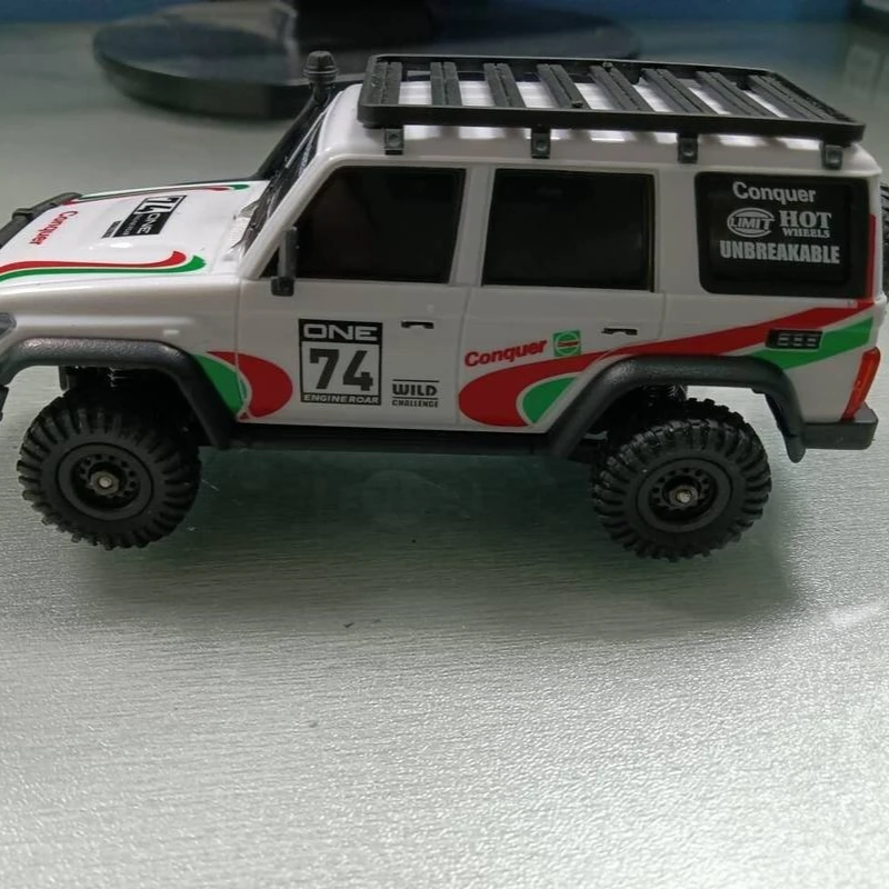 

Радиоуправляемая машина Huangbo R4301-R4312, 4WD, полноприводный внедорожник с амортизацией, пропорциональное управление, для детей и коллекционеров