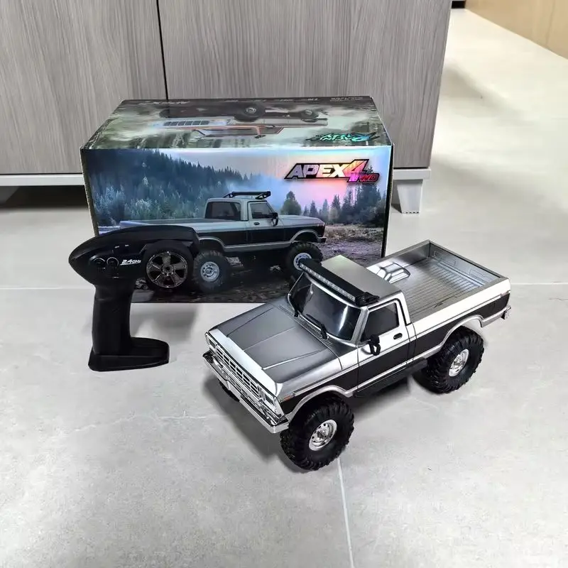 Hbtoys 1：16 Rc Car R1611 4X4 Off Road Rock Crawler With Led Roof Light Alloy Drive Shaft 2 4G Remote Control Vehicle For Adults