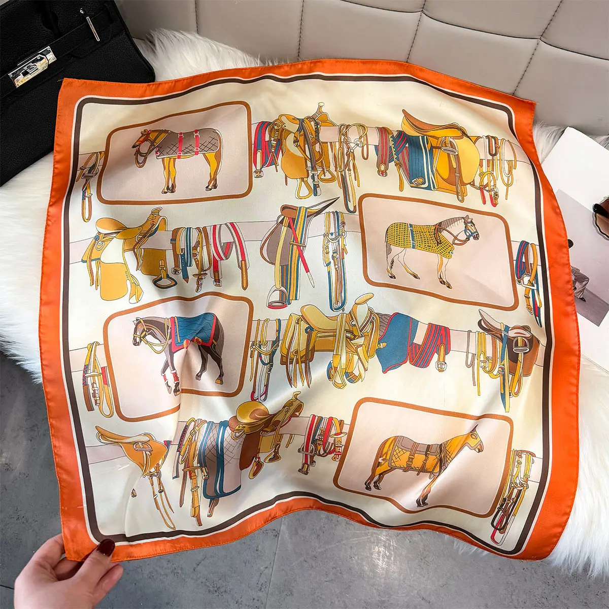 Luxury color-blocked horse print summer lightweight fashion 70cm square scarf convertible neckerchief shawl wrap for women