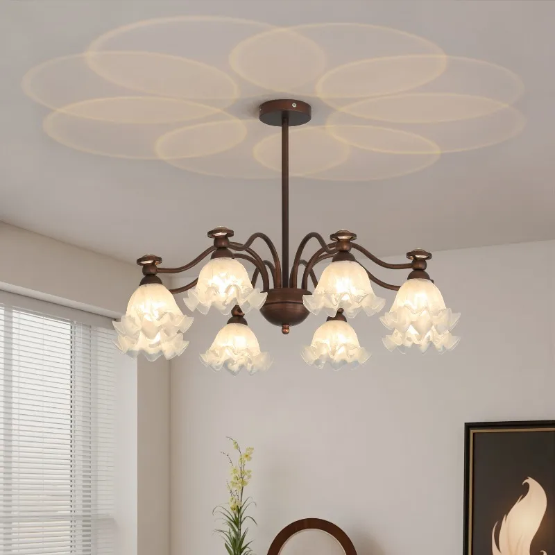 American Medieval Living Room Chandelier Creative Lily Flower Hall Main Light Retro Bedroom Restaurant Study Hotel Pendant Lamps