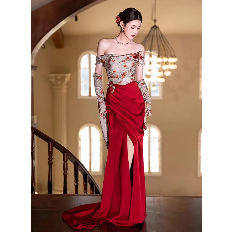 

A new Chinese-style morning gown with one-shoulder design and vintage wine red toasting dress
