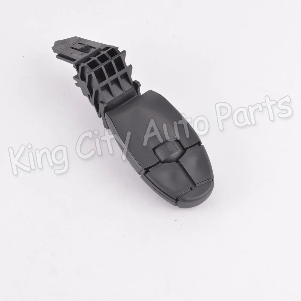 

For Peugeot 307 207 308 407 607 3008 Auto steering wheel cruise control switch Wheel Control cruise control Button
