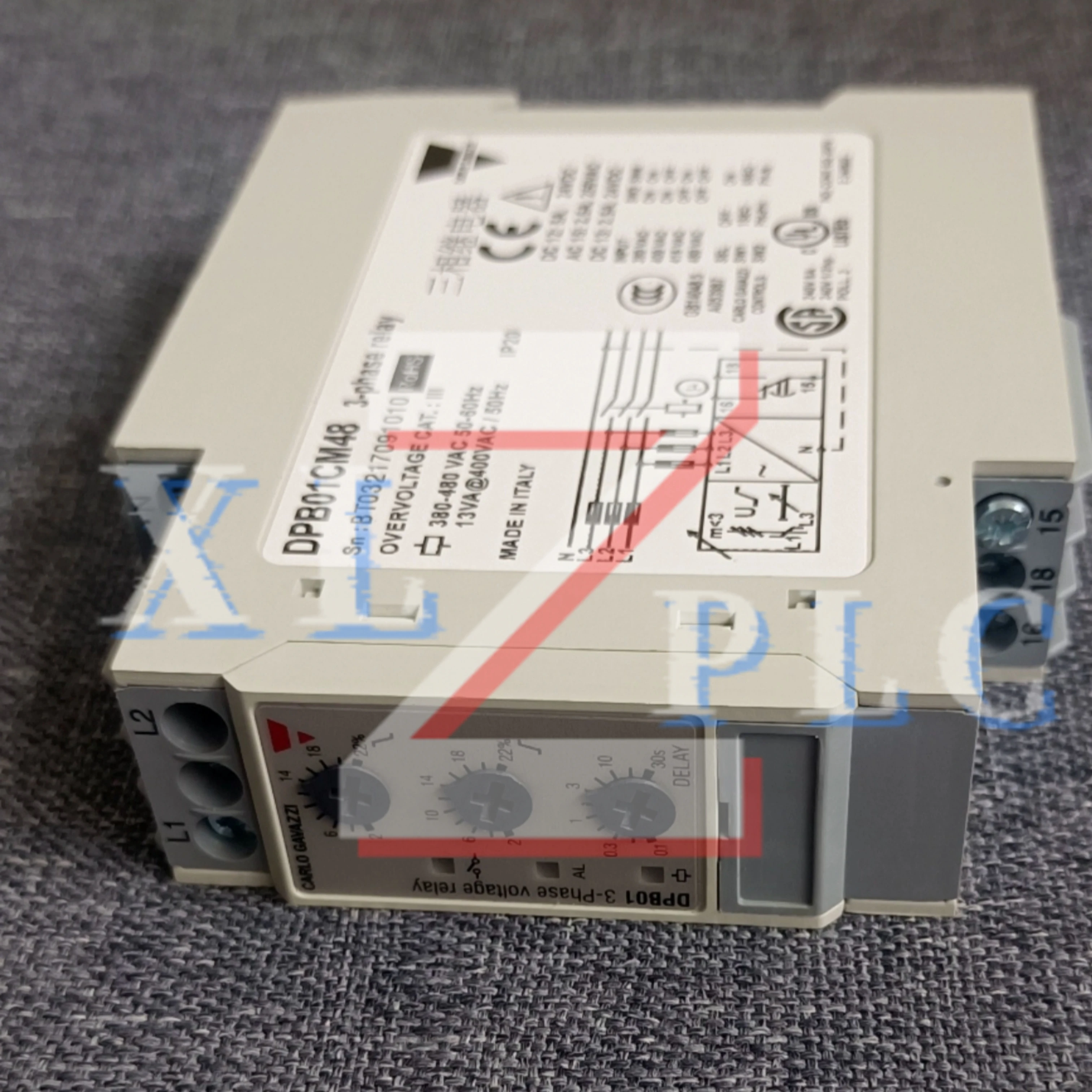 جديد في الصندوق مرحل ثلاثي الطور DPA52CM44 DPA53CM48 DPA55CM44 DPB01CM23 DPB01CM48 DPB51CM44 DPB52CM44 DPB71CM48