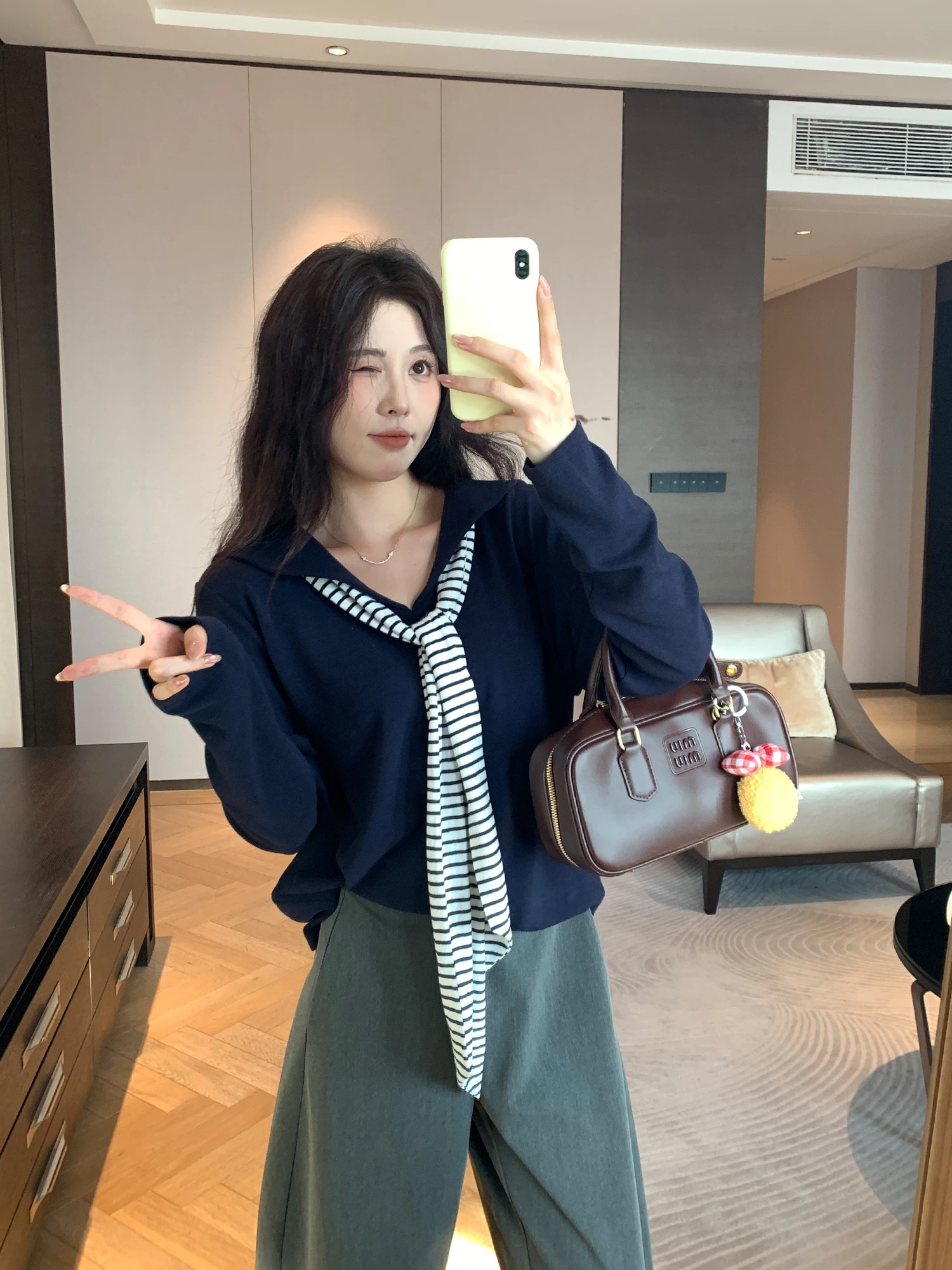 Naz Large Size Came… - image