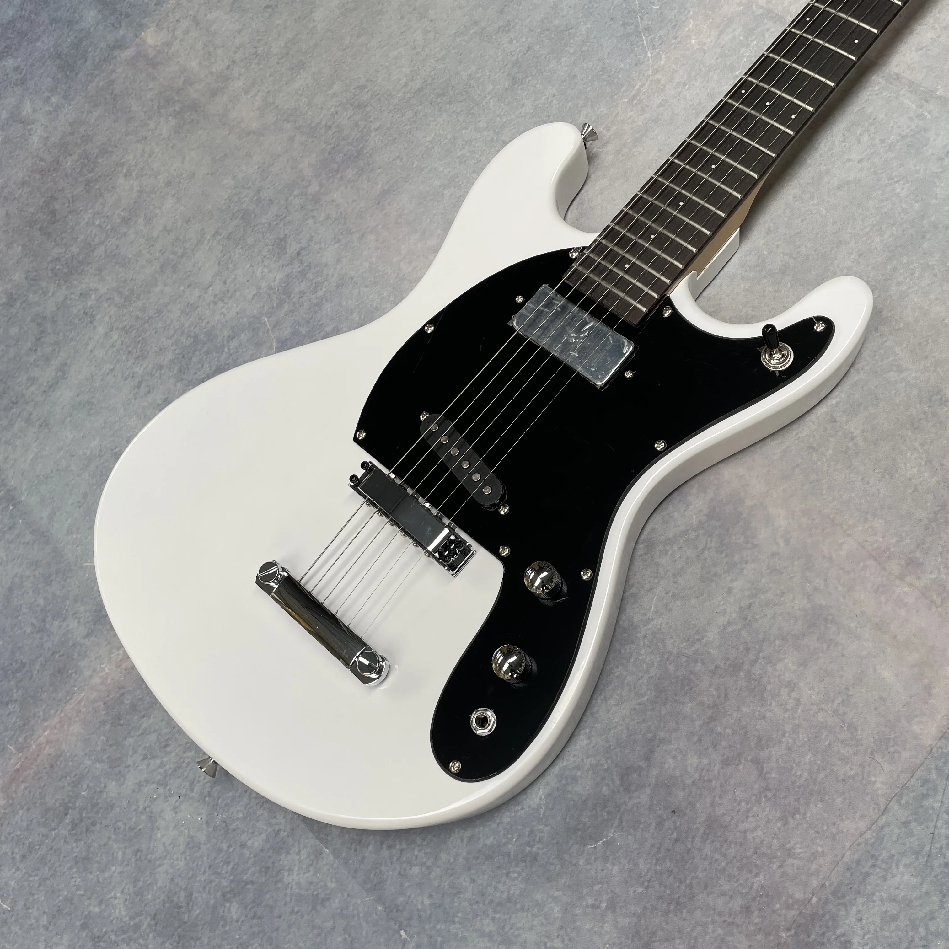 6-string electric guitar,pure white asymmetric body,black pickguard,fixed bridge guitars,stylish and practical electric guitarra