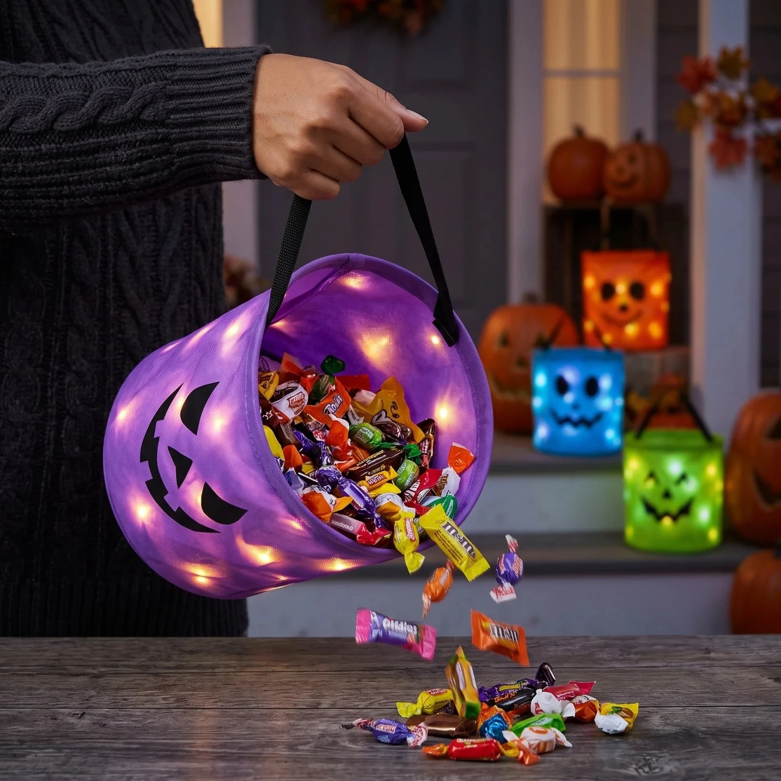 Thumbnail 2 - #48 Best Candy Buckets to Buy In 2026