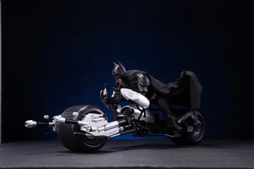 Original MODOKING DC Justice League The Dark Knight Batman BATPOD Actionfigur SDARK KNIGHT TRILOGY Bruce Wayne Modell Spielzeug Geschenk – Detail 6