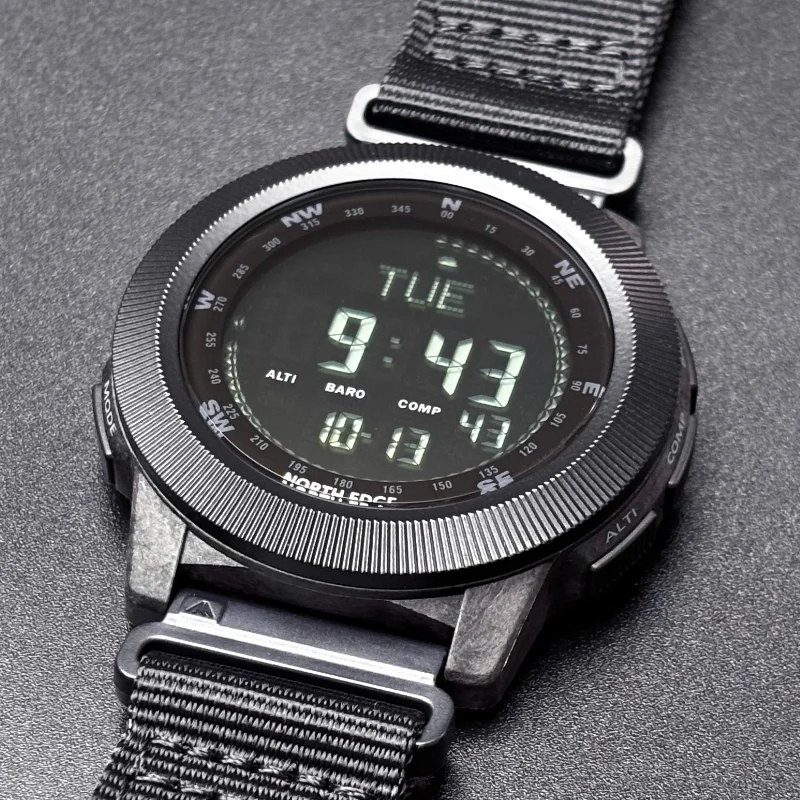 North Edge Digital Sport Watch Carbon Fiber Shell Altimeter Barometer Compass Waterproof Swimming Pedometer Outdoor Wristwatch
