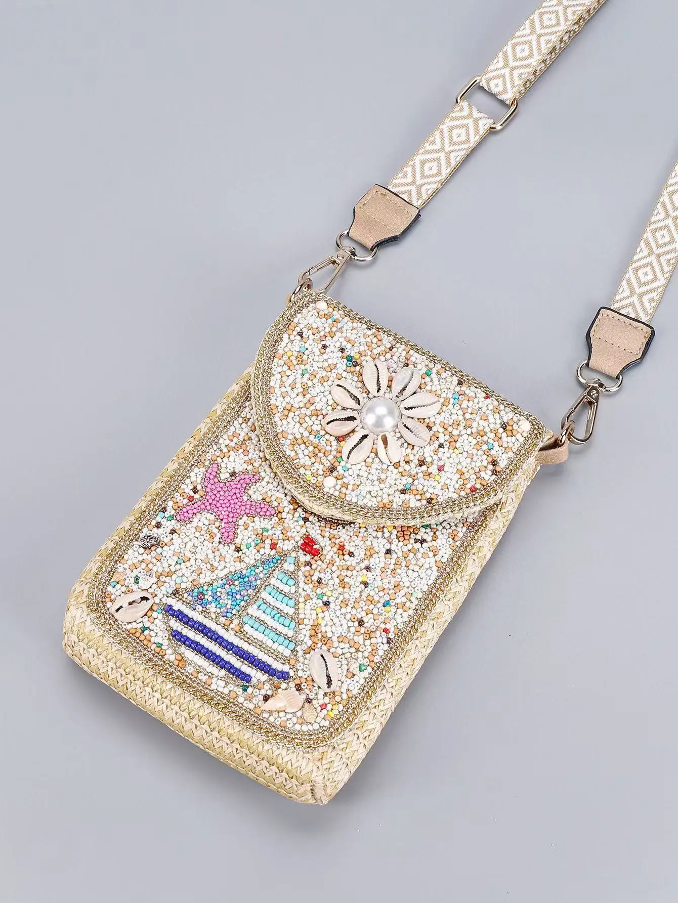 Sailboat patterned island resort style Straw weaving Bag for Women Beaded Woven Mini Phone Purse