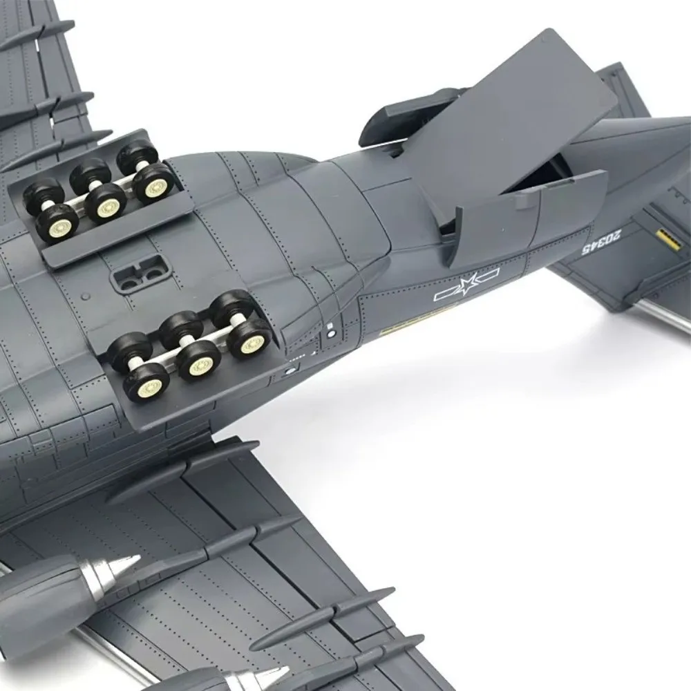 1:100 Scale Transport Aircraft Model TU-160 Detailed Design Attack Aircraft Building Blocks Set Y-20 Fighter Jet Boys Gifts
