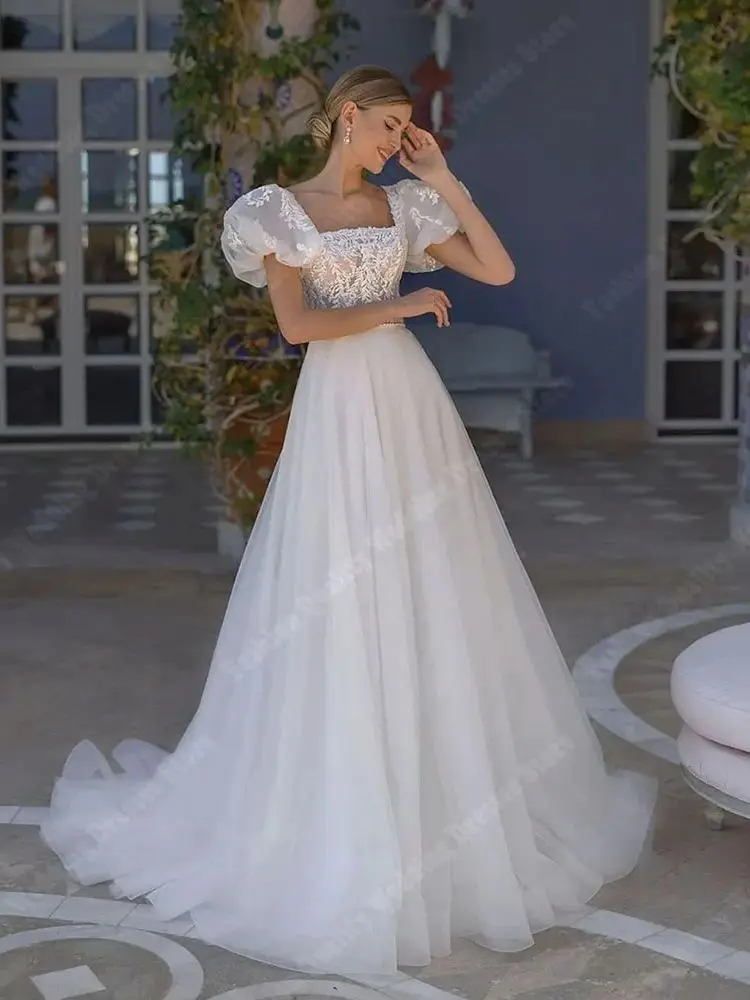 Vestidos de casamento princesa vintage para senhoras, mangas curtas fofas, tecido brilhante, design decalque, pescoço quadrado, vestido de noiva