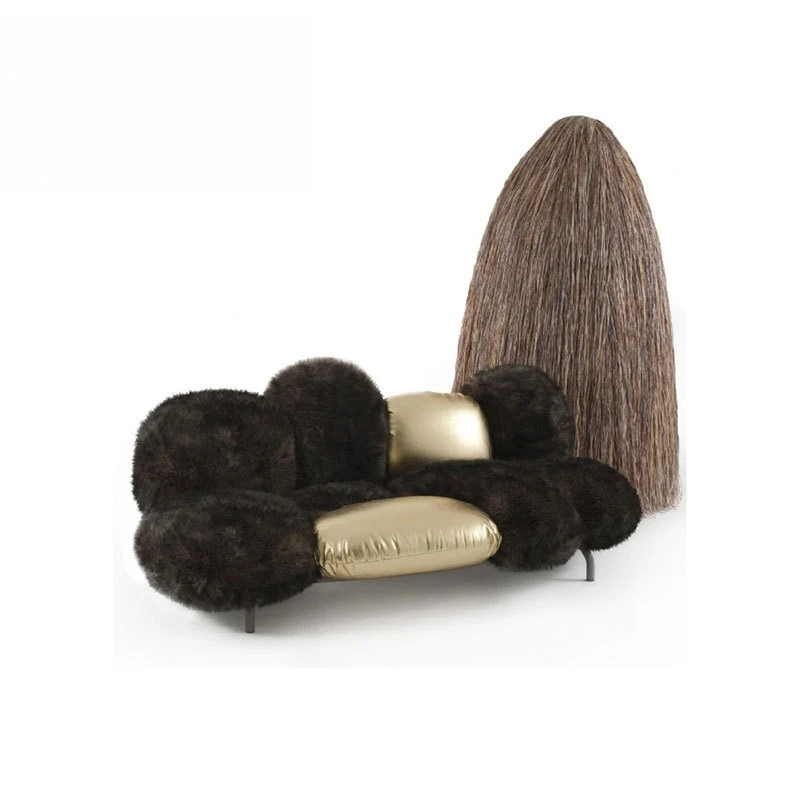 Sofa w stylu kremowego wiatru