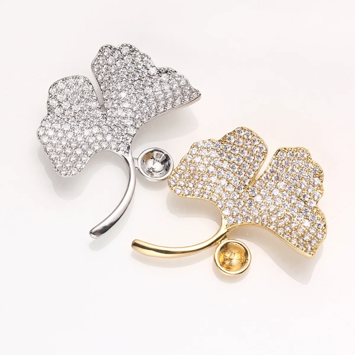 Brass Gold Plated Ginkgo Leaf Brooch Blank, Zircon Inlaid, DIY Pearl Corsage Accessory, Trendy Elegant For Women