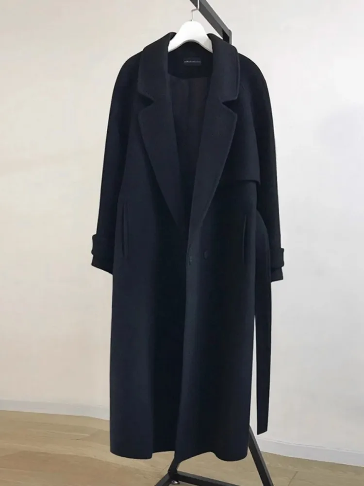 Black Hepburn Style Coat For Women'S Autumn And Winter Korean Fashion Temperament, Medium To Long Woolen Coat