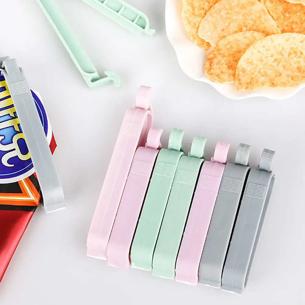 1Set Kitchen Sealing Clips Assorted Color Reusable Bag Clips Waterproof for Bread Chips Coffee Grains Sealing Tools