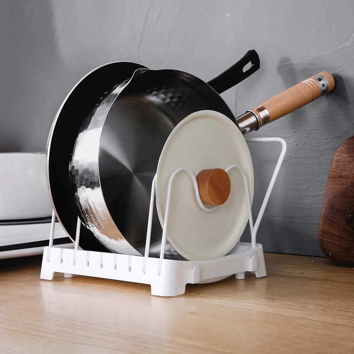 Compact Three-Slot Pot Lid Pan Organizer Pp Base Iron Dividers Non-Slip Silicone Feet Kitchen Counters Cookware Cutting Boards