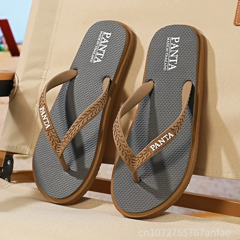 novas-sandalias-masculinas-de-verao-2026-para-exterior-slip-on-com-sola-macia-cor-solida-chinelos-casuais-de-praia-calcados-modernos-e-respiraveis-antiderrapantes