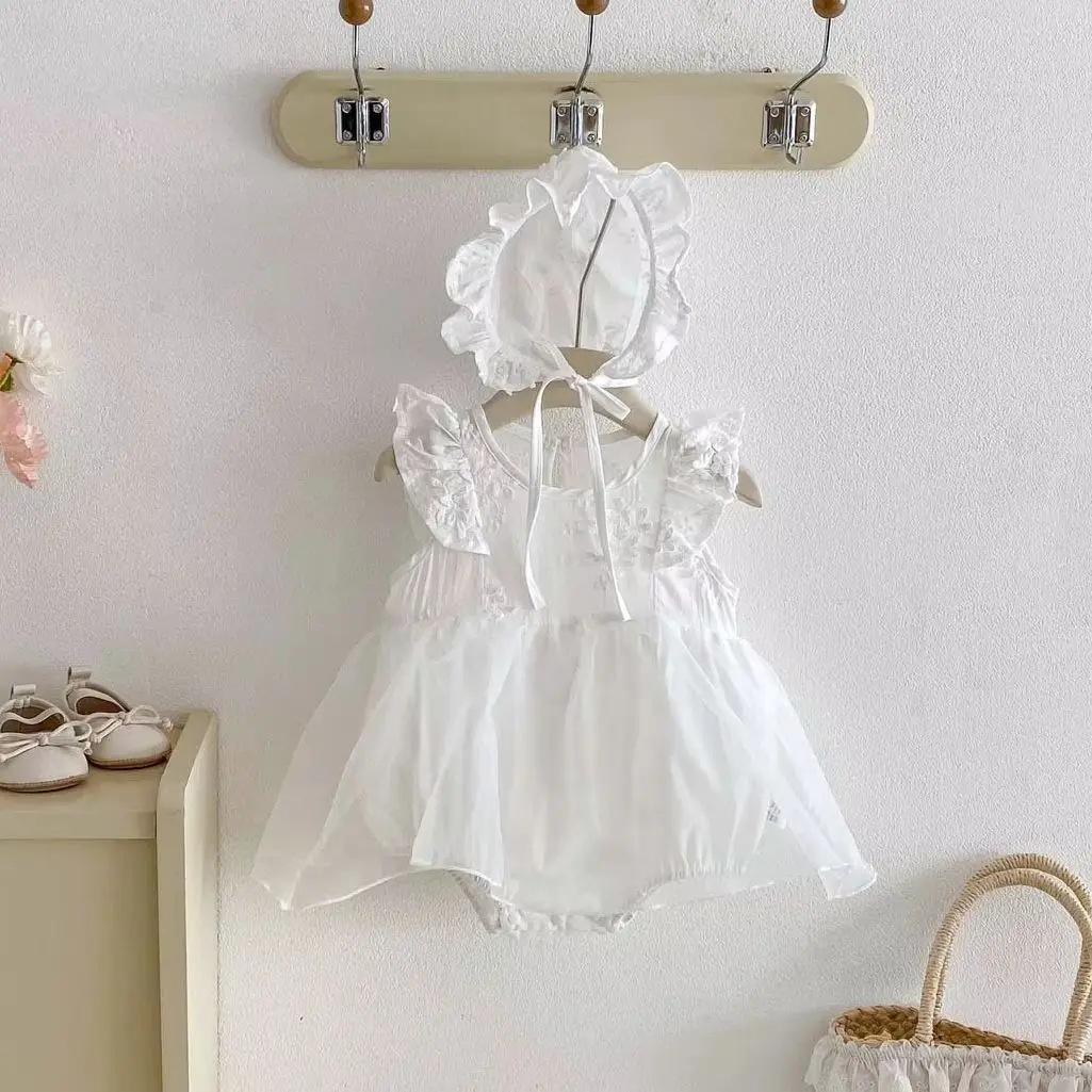 2026 0-2Y Baby Girl Clothes White Three-dimensional Floral Pattern Bodysuit for Toddler with Baby Cap 2PCS